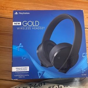 Playstation gold wireless headset